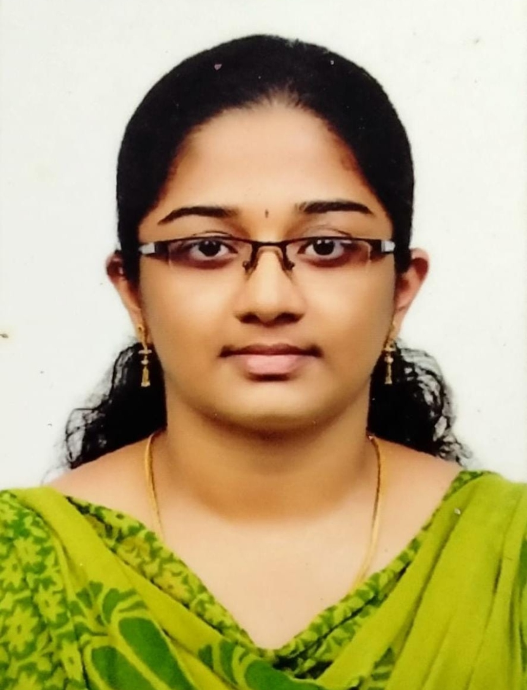 DR. AARYA R K 