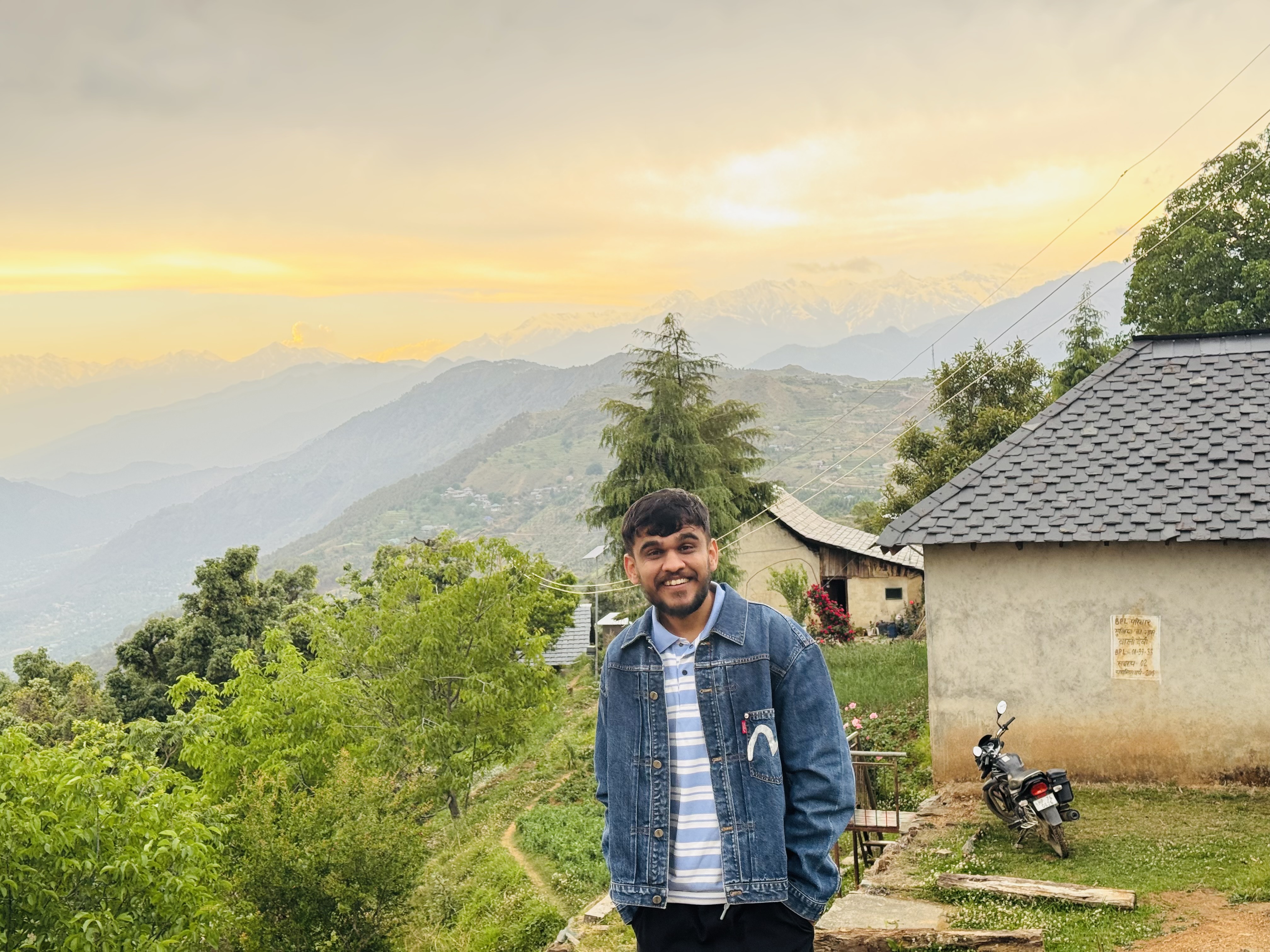 DR. SURESH PRAJAPAT
